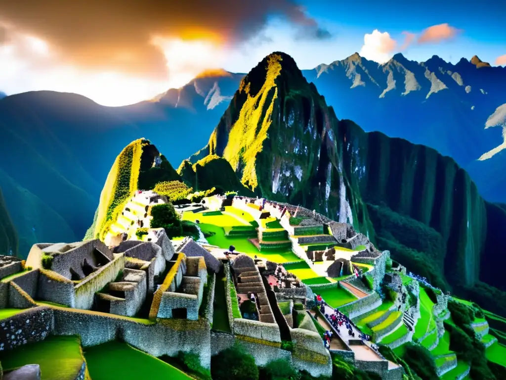 Majestuosas ruinas de Machu Picchu en la niebla Destinos arqueológicos para viajeros maduros: Machu Picchu, ruinas milenarias rodeadas de montañas y exuberante vegetación